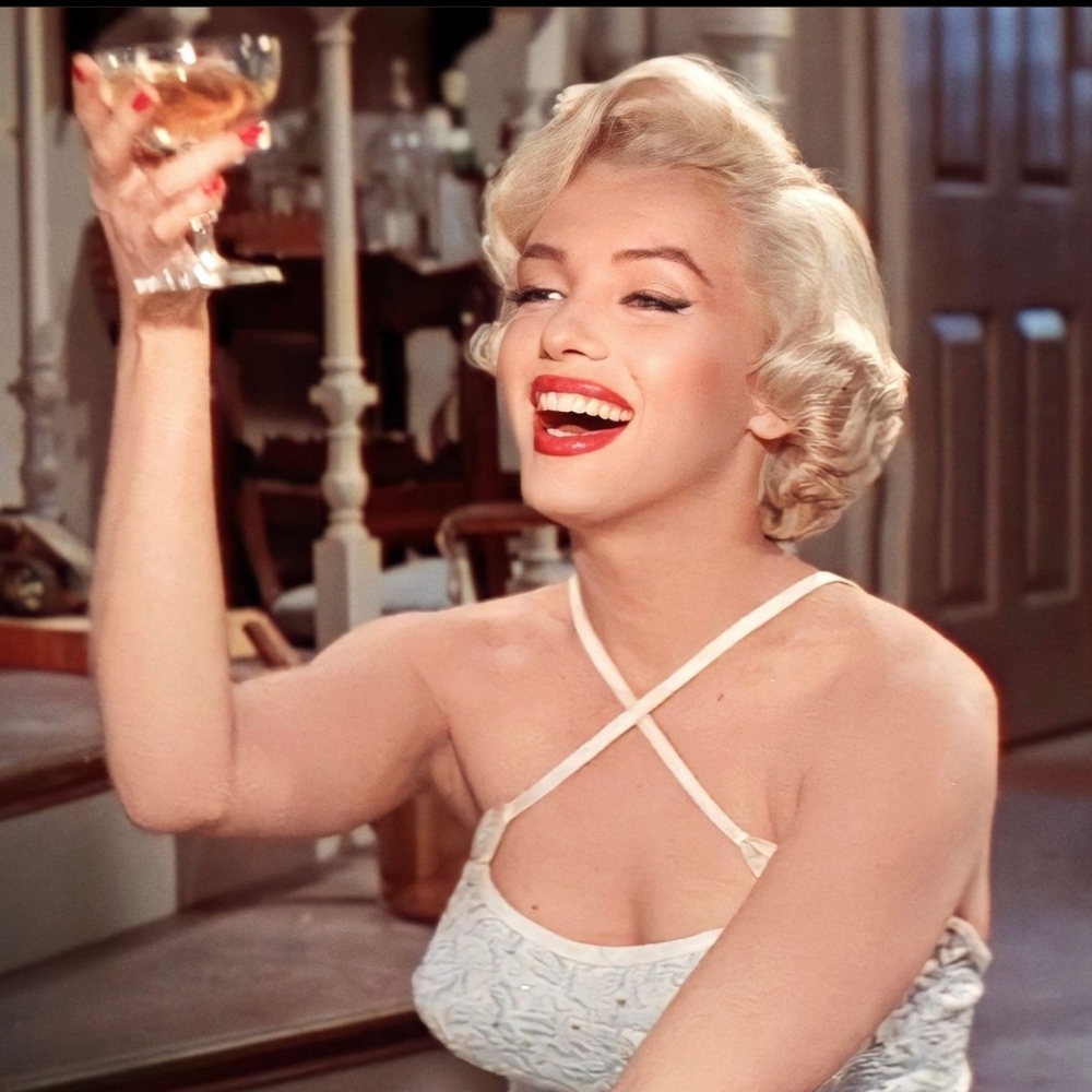 Meet your Posher, Vivienne